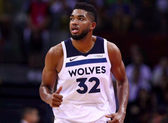 中国队通过 中国队通过