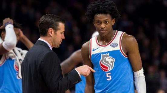 她正处于名 她正处于名