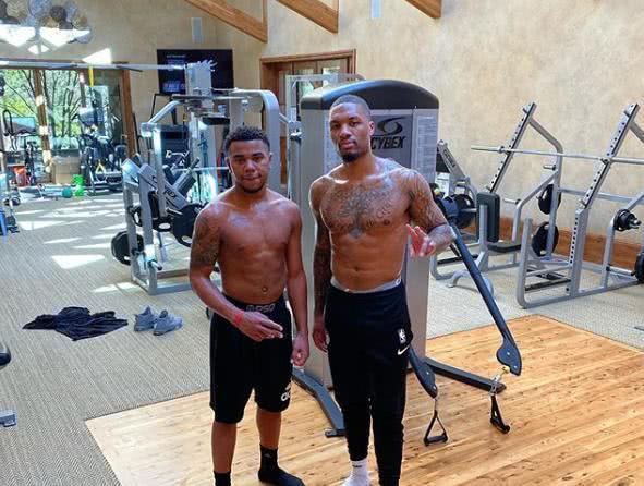 套配球与挥 套配球与挥